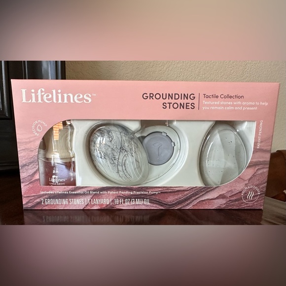 NWT Lifelines Grounding Stones Tactile Collection - Picture 1 of 4